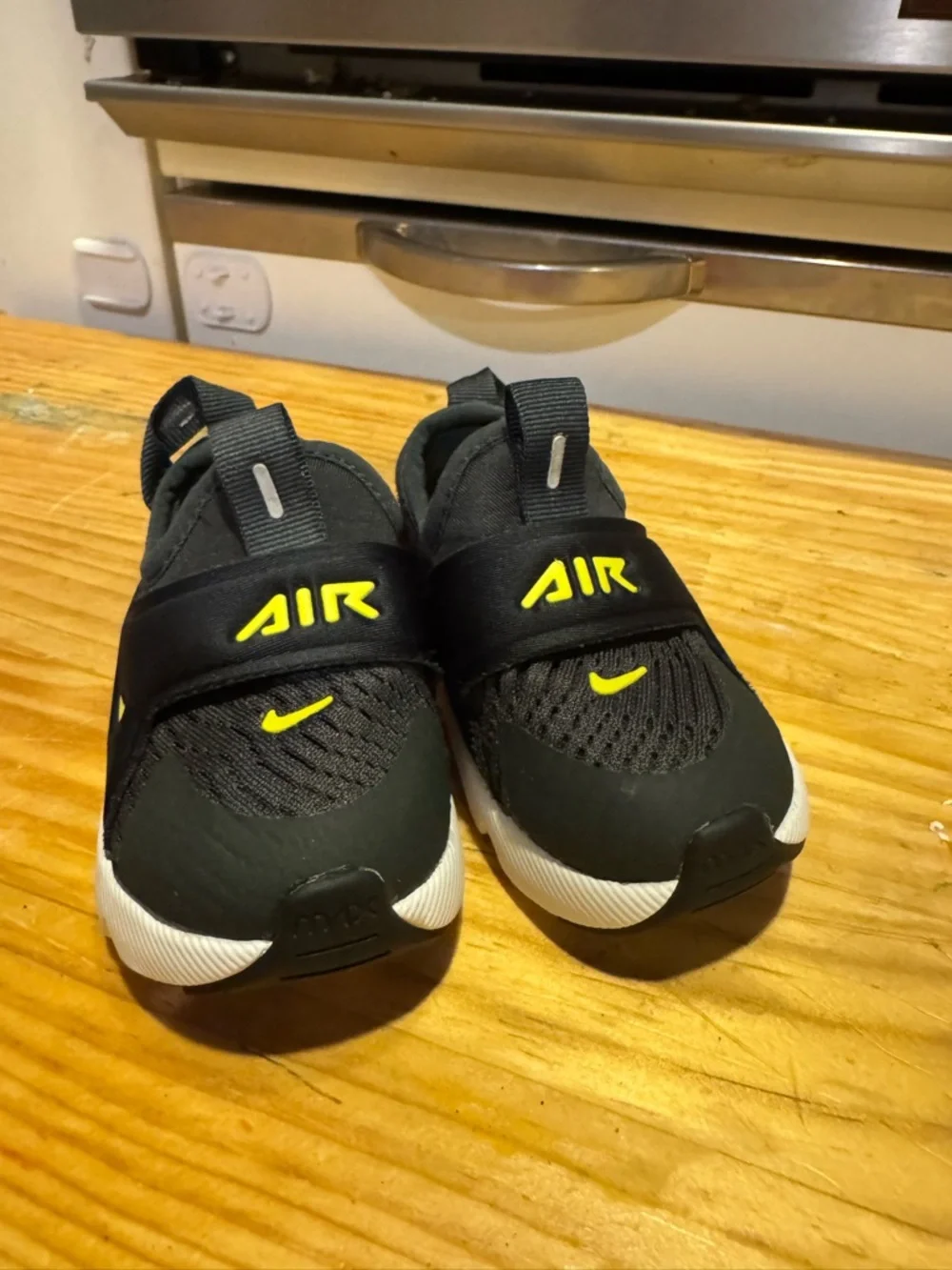 Nike Kids Black and Yellow AIR Strap Sneakers - Picture 1 of 3
